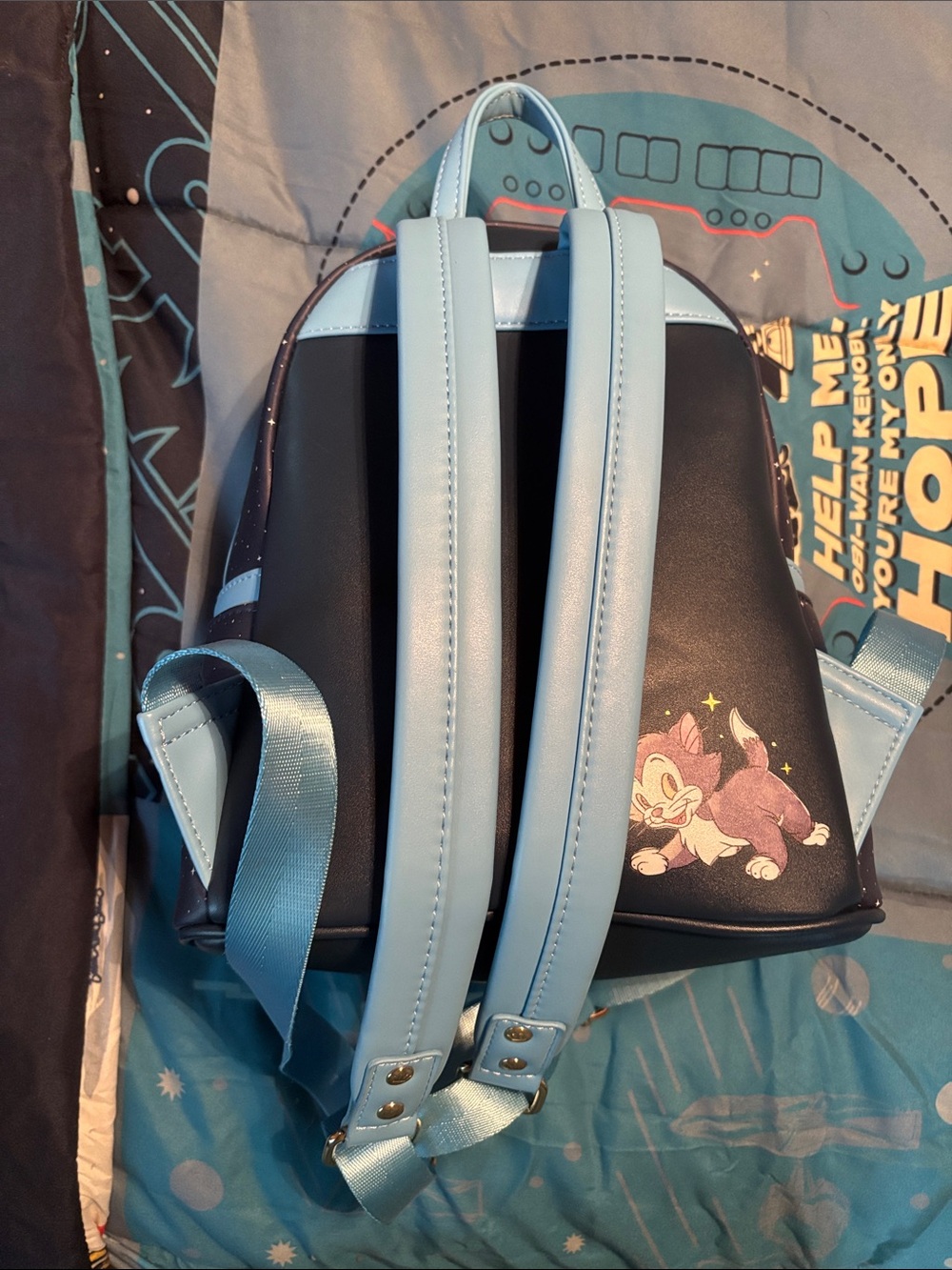 Pinocchio Loungefly mini backpack - Picture 2 of 9
